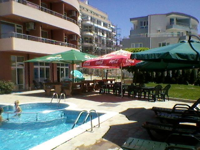 Femili Hotel Diveda Sveti Vlas Luaran gambar